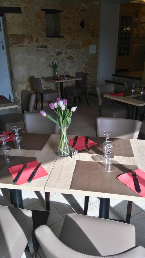 Hotel Restaurant La Traverse Cénac-et-Saint-Julien Buitenkant foto