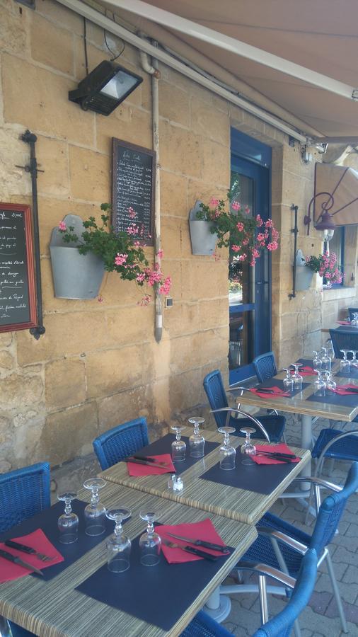 Hotel Restaurant La Traverse Cénac-et-Saint-Julien Buitenkant foto